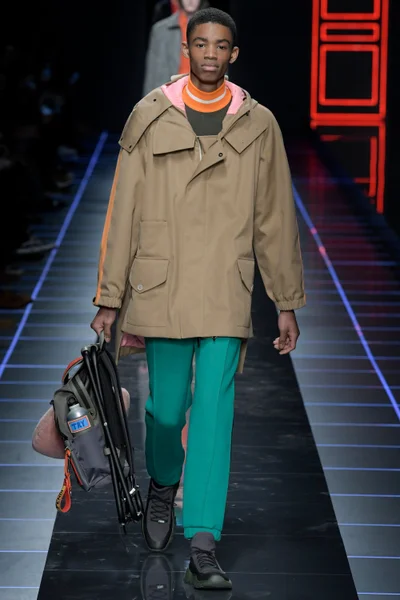 Look 21
